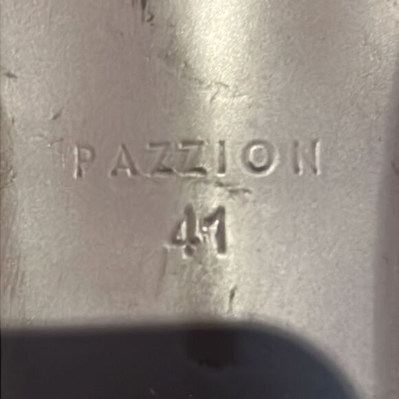 Pazzion Blue Suede Lambskin Gold Stud Embellishment & Gold Metal Toe Flats SZ 41 - Picture 12 of 15